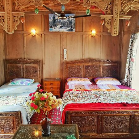 New Bul Bul Group Of Houseboats Srinagar Ξενοδοχείο Durgjan Εξωτερικό φωτογραφία