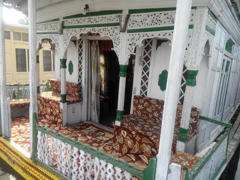 New Bul Bul Group Of Houseboats Srinagar Ξενοδοχείο Durgjan Εξωτερικό φωτογραφία