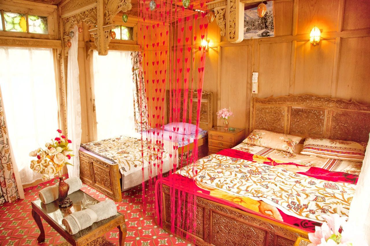 New Bul Bul Group Of Houseboats Srinagar Ξενοδοχείο Durgjan Εξωτερικό φωτογραφία