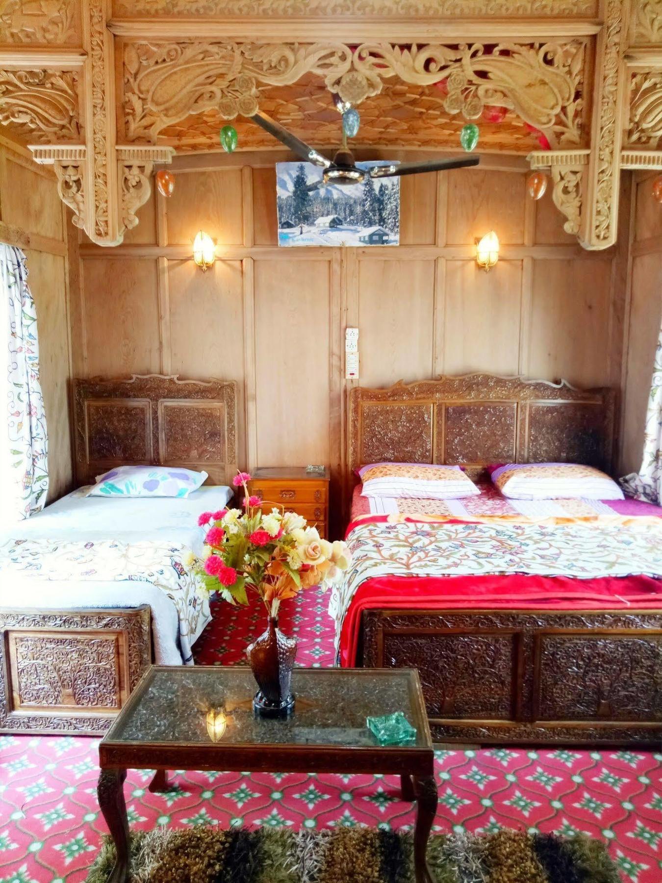 New Bul Bul Group Of Houseboats Srinagar Ξενοδοχείο Durgjan Εξωτερικό φωτογραφία