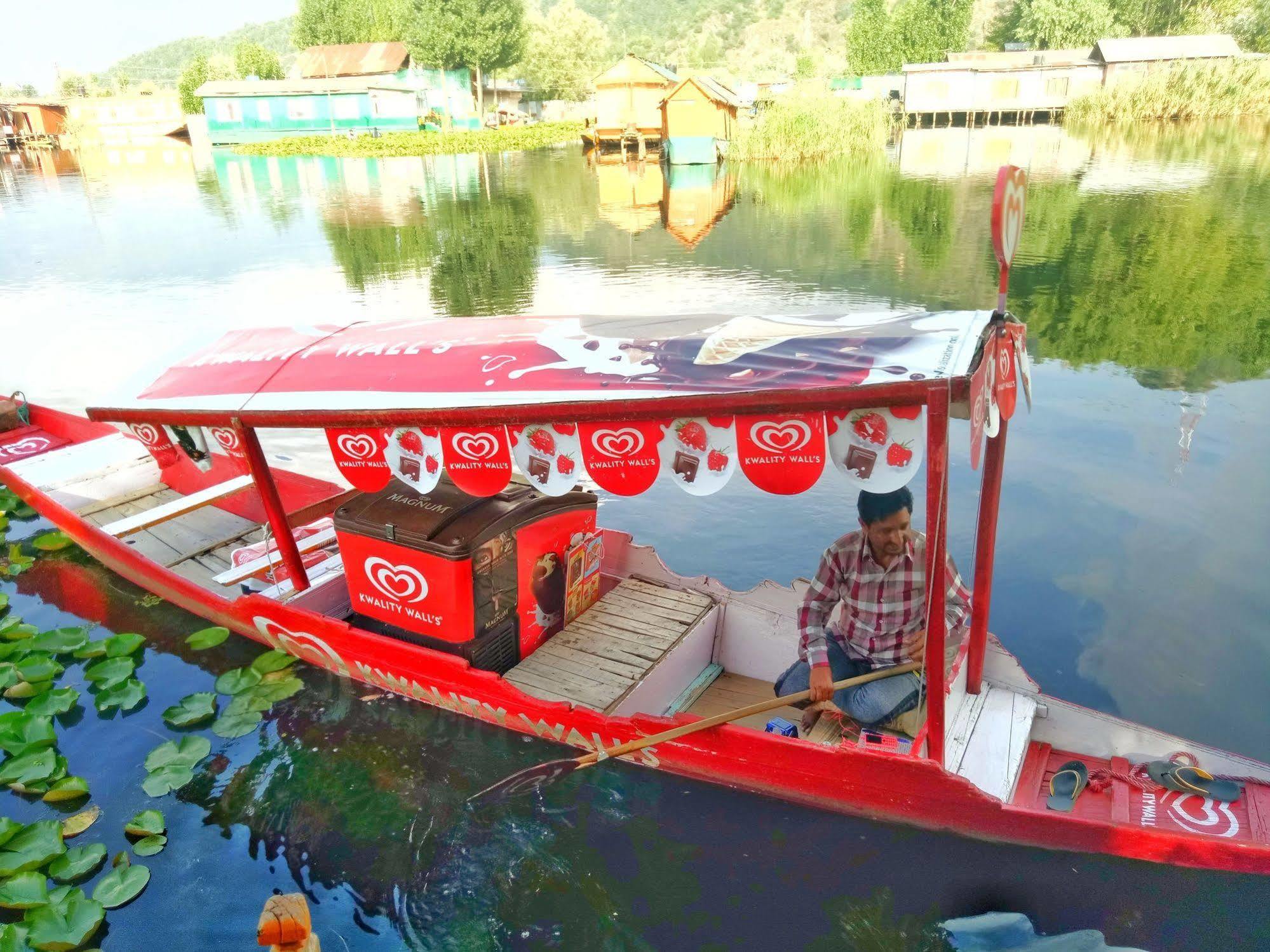 New Bul Bul Group Of Houseboats Srinagar Ξενοδοχείο Durgjan Εξωτερικό φωτογραφία