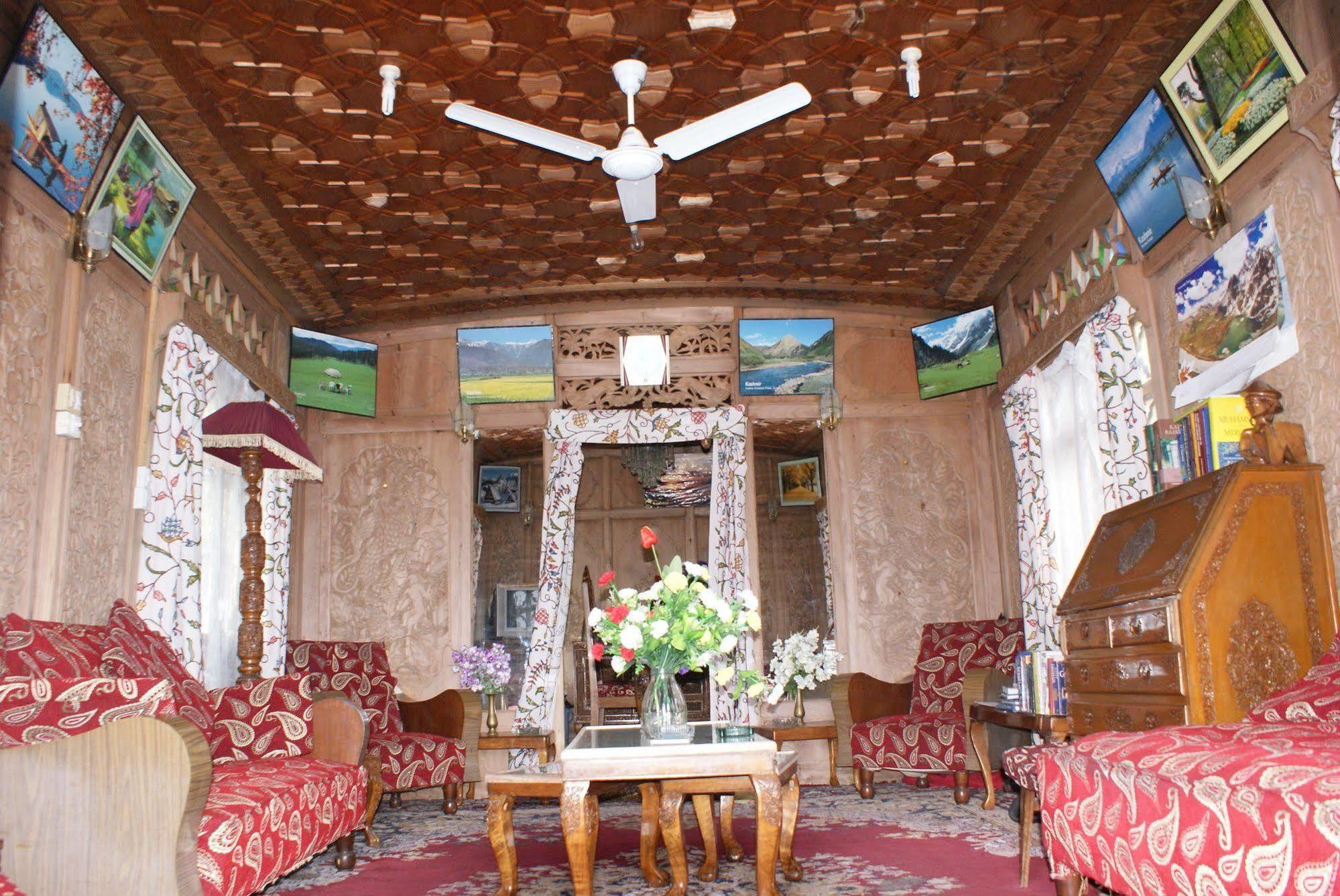 New Bul Bul Group Of Houseboats Srinagar Ξενοδοχείο Durgjan Εξωτερικό φωτογραφία