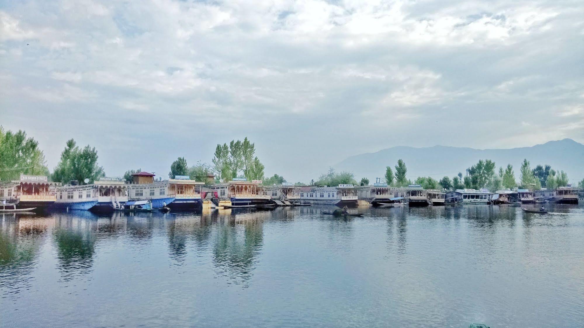 New Bul Bul Group Of Houseboats Srinagar Ξενοδοχείο Durgjan Εξωτερικό φωτογραφία